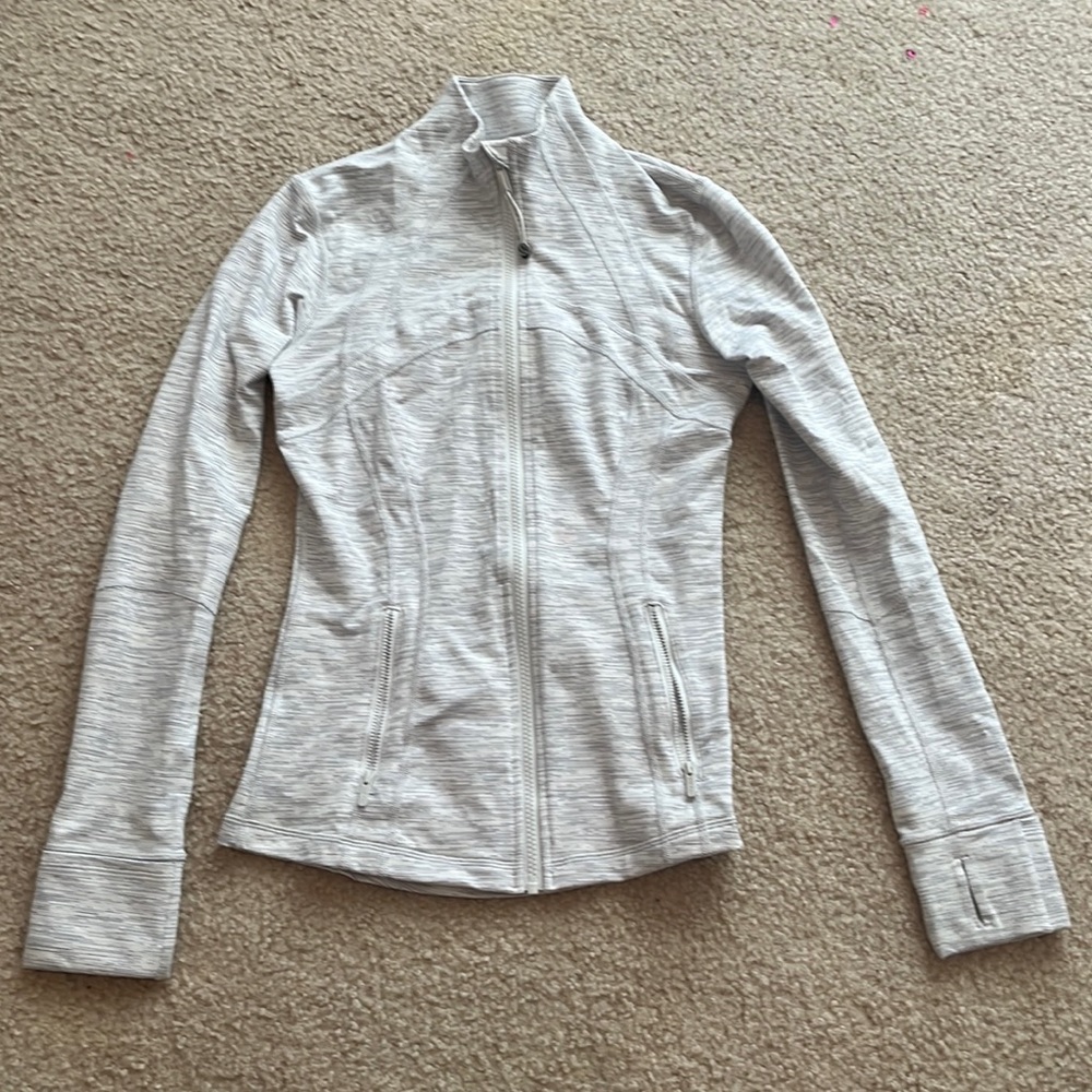 Lulu define jacket